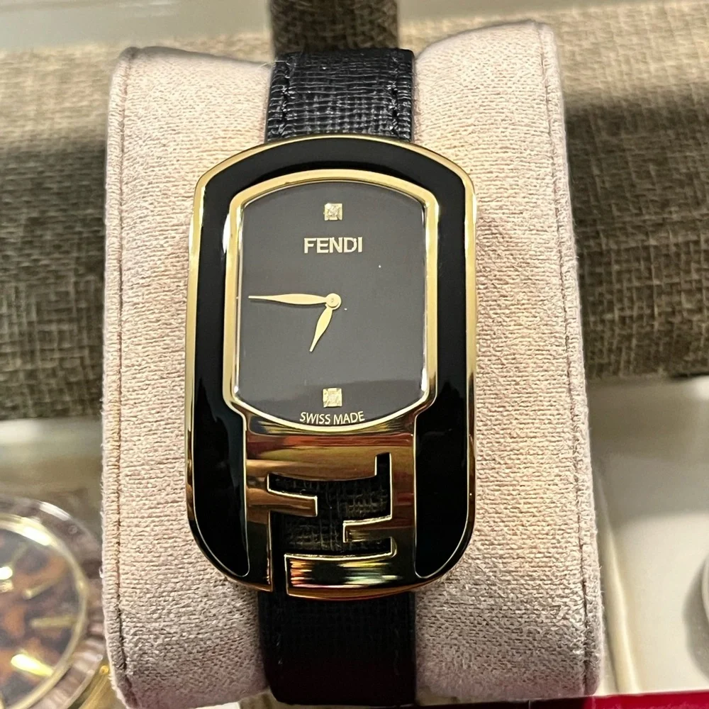 FENDI CHAMELEON AUTHENTIC DOUBLE ICONIC ‘F’ LEATHER DIAMOND WATCH